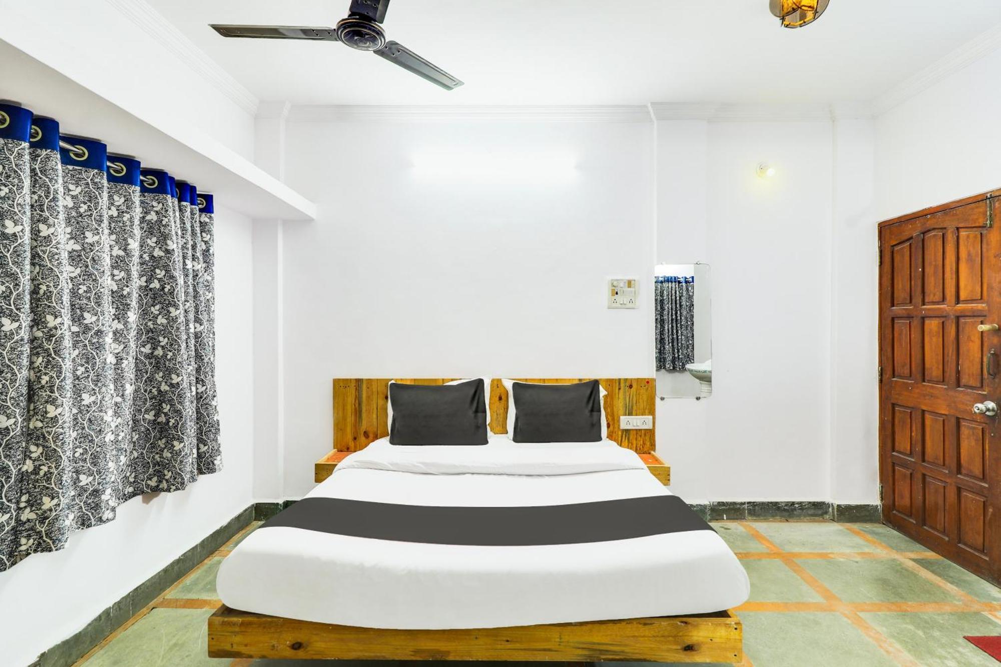Hotel O Aai Bunglow Kalamboli