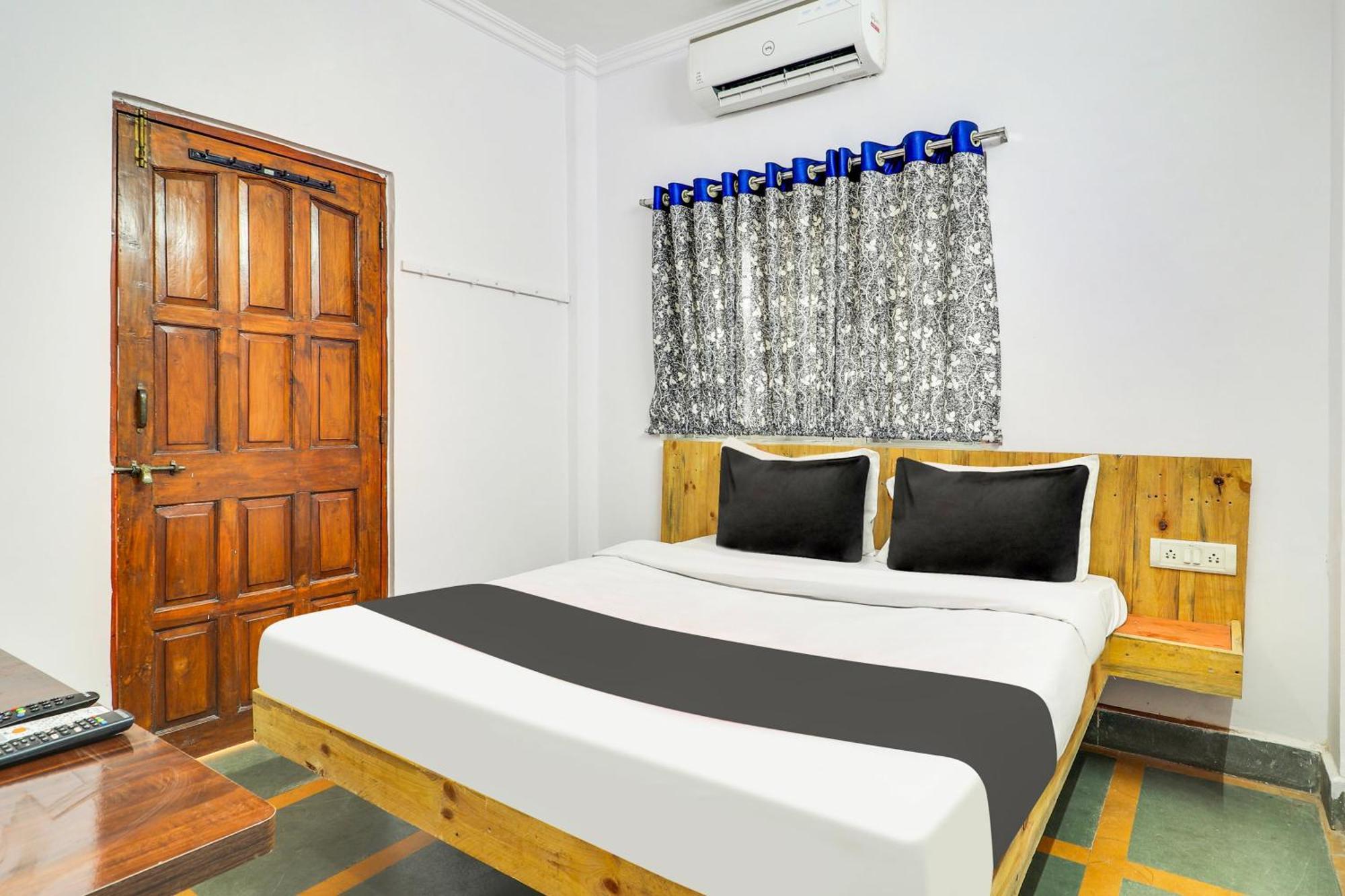 O Aai Bunglow Hotel